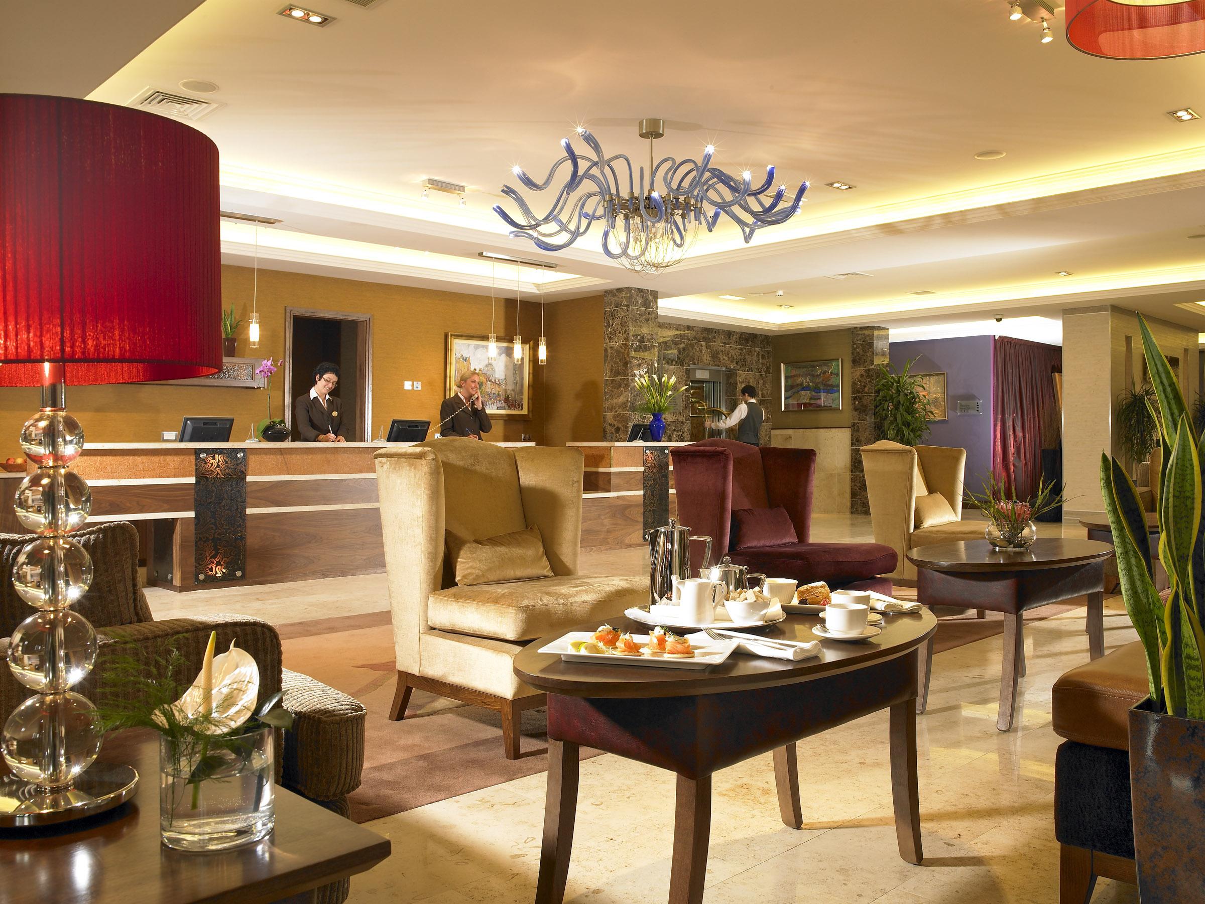 Westport Plaza Hotel, Spa & Leisure Екстер'єр фото