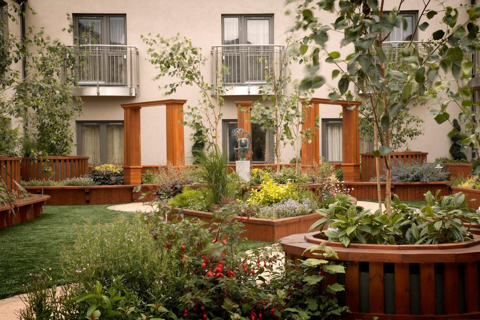 Westport Plaza Hotel, Spa & Leisure Екстер'єр фото